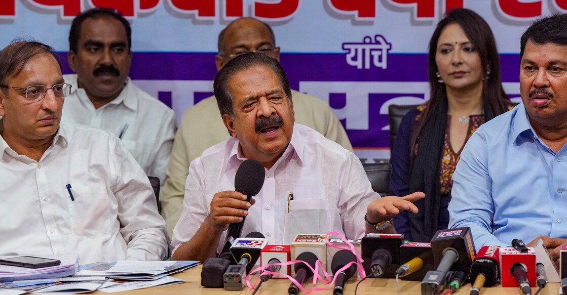 Mumbai: Congress leaders Ramesh Chennithala, Vijay Wadettiwar and Sachin Sawant during a press conference, in Mumbai, Thursday, May 16, 2024. (PTI Photo/Shashank Parade)(PTI05_16_2024_000156B)