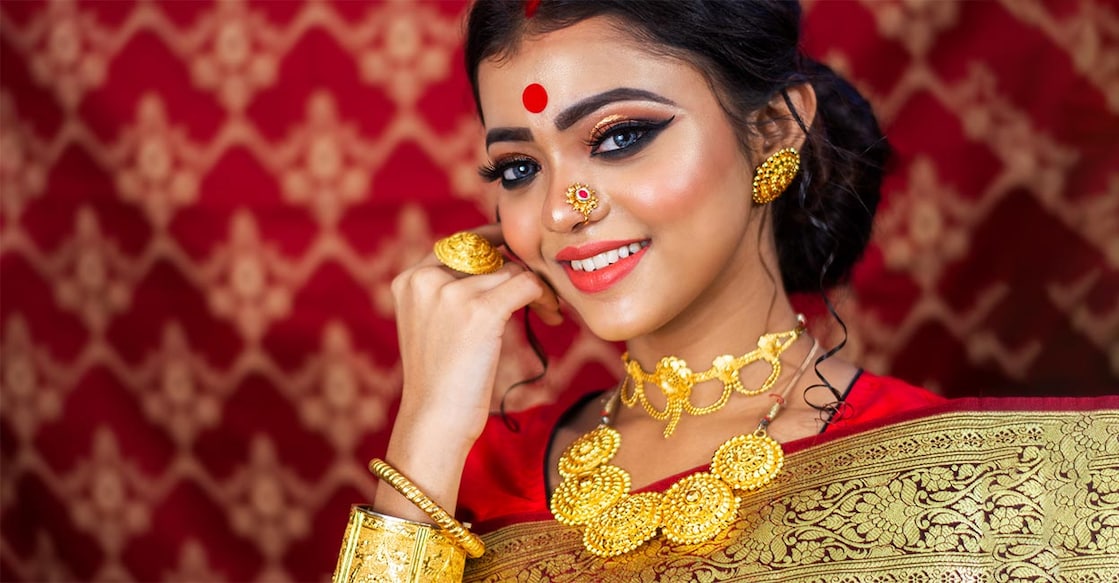 Gold-Ornaments