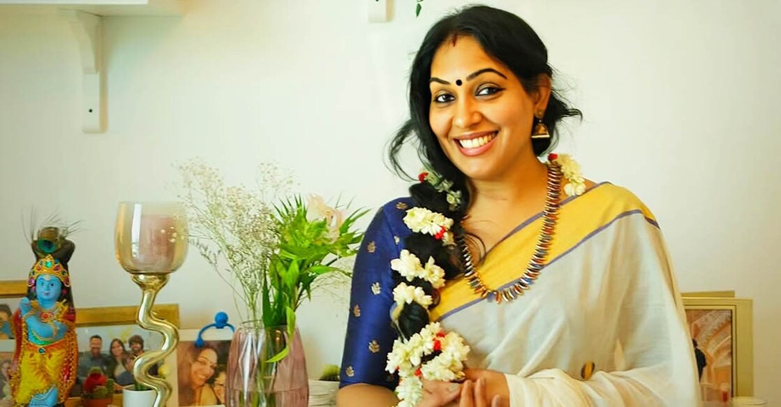 veena-jan-main-veenas-curry-world