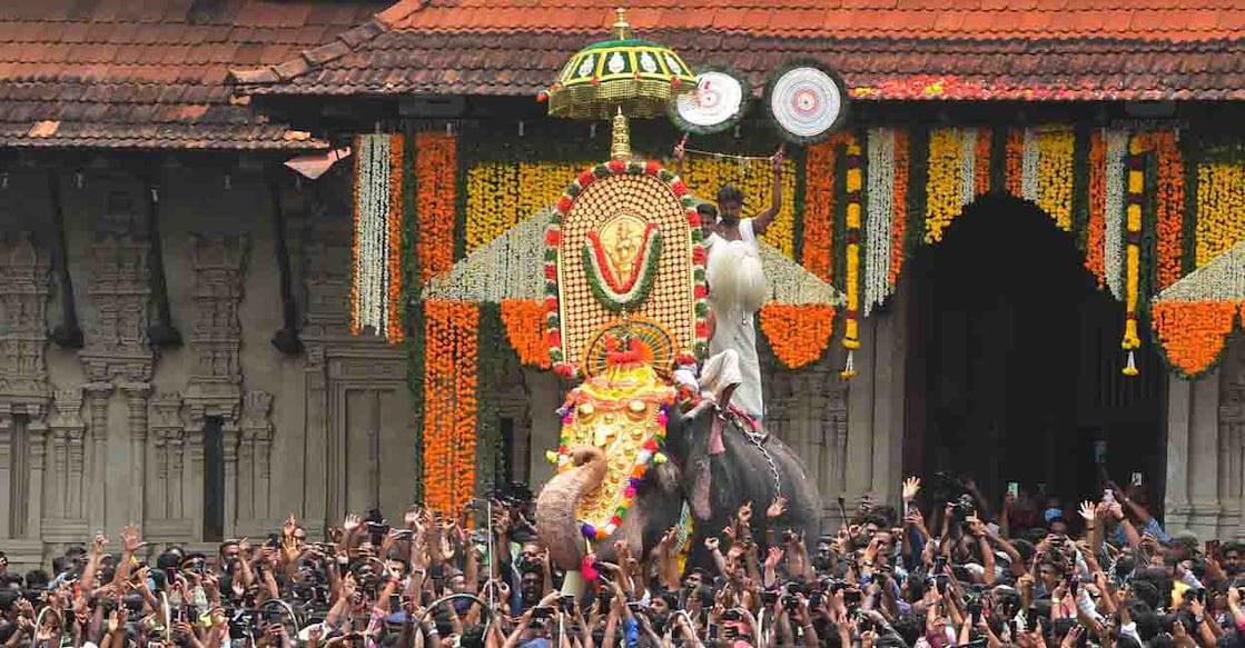 thrissur-pooram-main