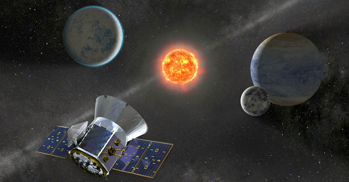 DOUNIAMAG-US-SPACE-TESS-LAUNCH നാസയുടെ ട്രാൻസിറ്റിങ് എക്സോപ്ലാനറ്റ് സർവേ സാറ്റലൈറ്റ് (ടെസ്സ്) ചിത്രകാരന്റെ ഭാവനയിൽ (Image by Handout / NASA / AFP)