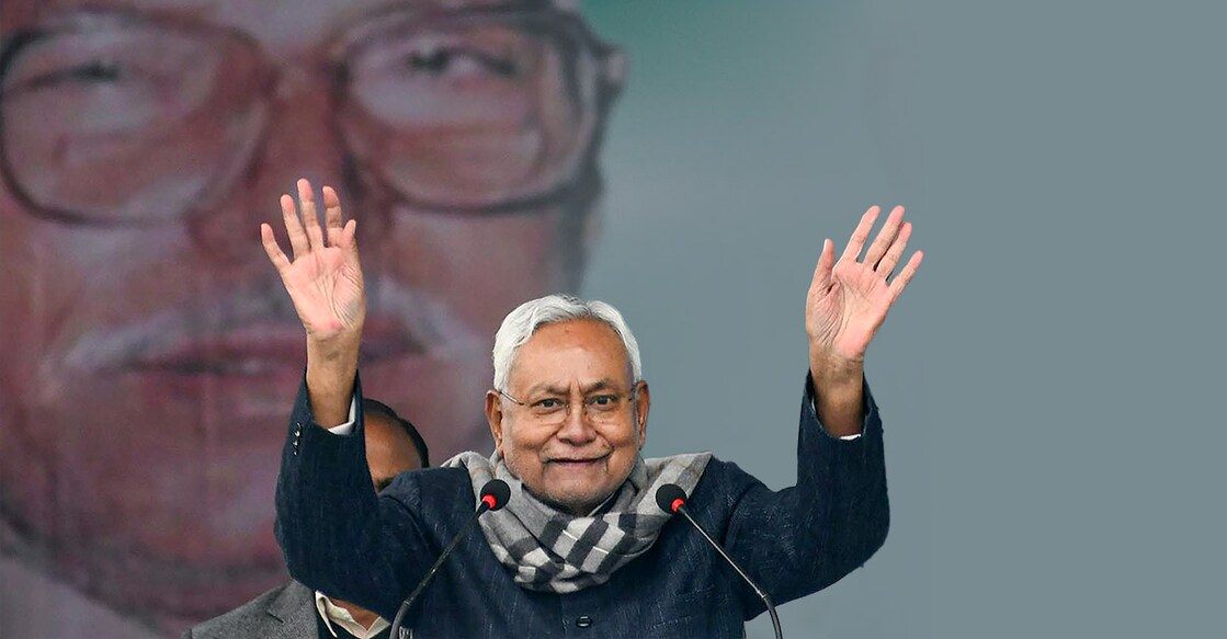 nitish-kumar-main കർപൂരി ഠാക്കൂറിന്റെ ജന്മശതാബ്ദി ആഘോഷത്തിൽ പ്രസംഗിക്കുന്ന നിതീഷ്കുമാർ. (Photo by: PTI)