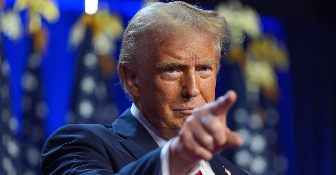 APTOPIX Election 2024 Trump Republican presidential nominee former President Donald Trump arrives at an election night watch party at the Palm Beach Convention Center, Wednesday, Nov. 6, 2024, in West Palm Beach, Fla. (AP Photo/Evan Vucci)