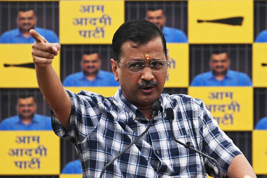 Aam Aadmi Party (AAP) leader and chief minister of Delhi Arvind Kejriwal gestures as he speaks during a press conference at the party headquarters in New Delhi on May 11, 2024, a day after being release on bail by India's top court. - A top opponent of Indian Prime Minister Narendra Modi left jail on May 10 warning that his country was facing "dictatorship" after a court ordered his release on bail to campaign in an ongoing national election. (Photo by Arun SANKAR / AFP)
