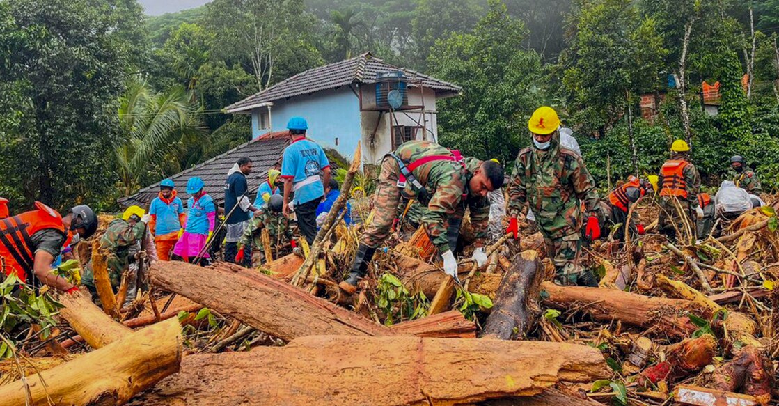 **EDS: IMAGE VIA @IaSouthern ON THURSDAY JULY 31, 2024** Rescue operation underway after landslides triggered by rain, in Wayanad district, Kerala. (PTI Photo)(PTI08_01_2024_000125A)