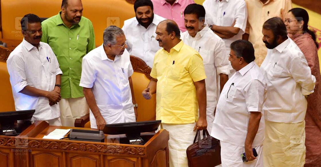 pinarayi-balagopal Kerala Finance Minister KN Balagopal arrives to present the State Budget 2024-25 during the Kerala Assembly session, in Thiruvananthapuram..Trivandrum 2024 : Photo by : J Suresh