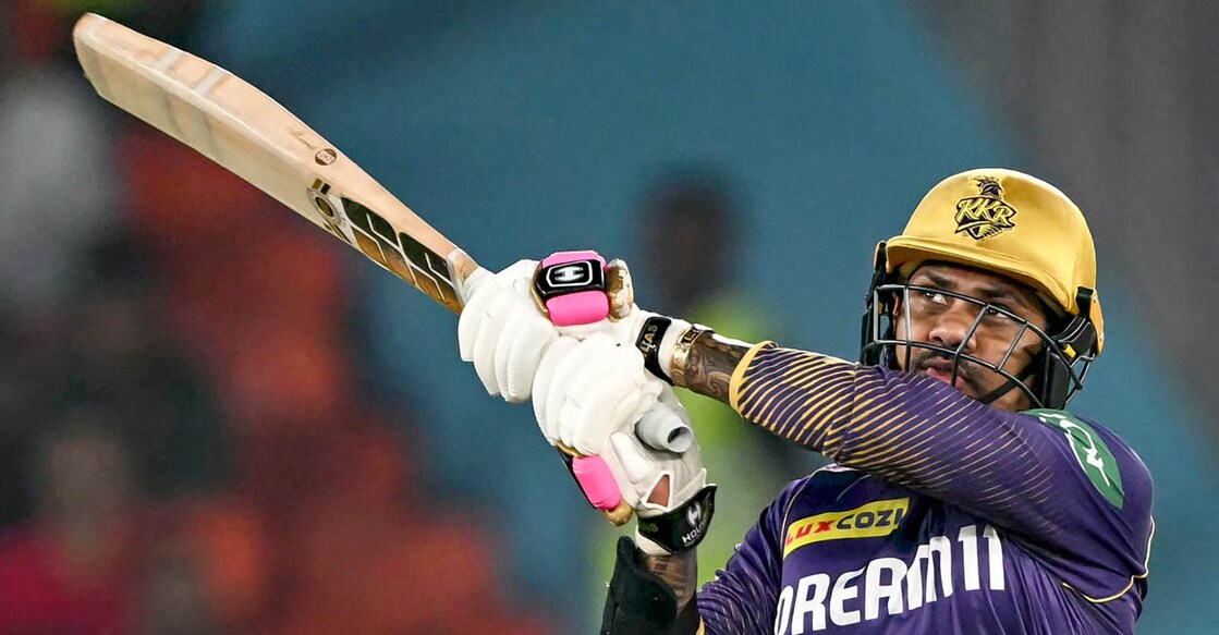 CRICKET-IND-IPL-T20-HYDERABAD-KOLKATA സുനിൽ നരെയ്ൻ (Photo by Punit PARANJPE / AFP)