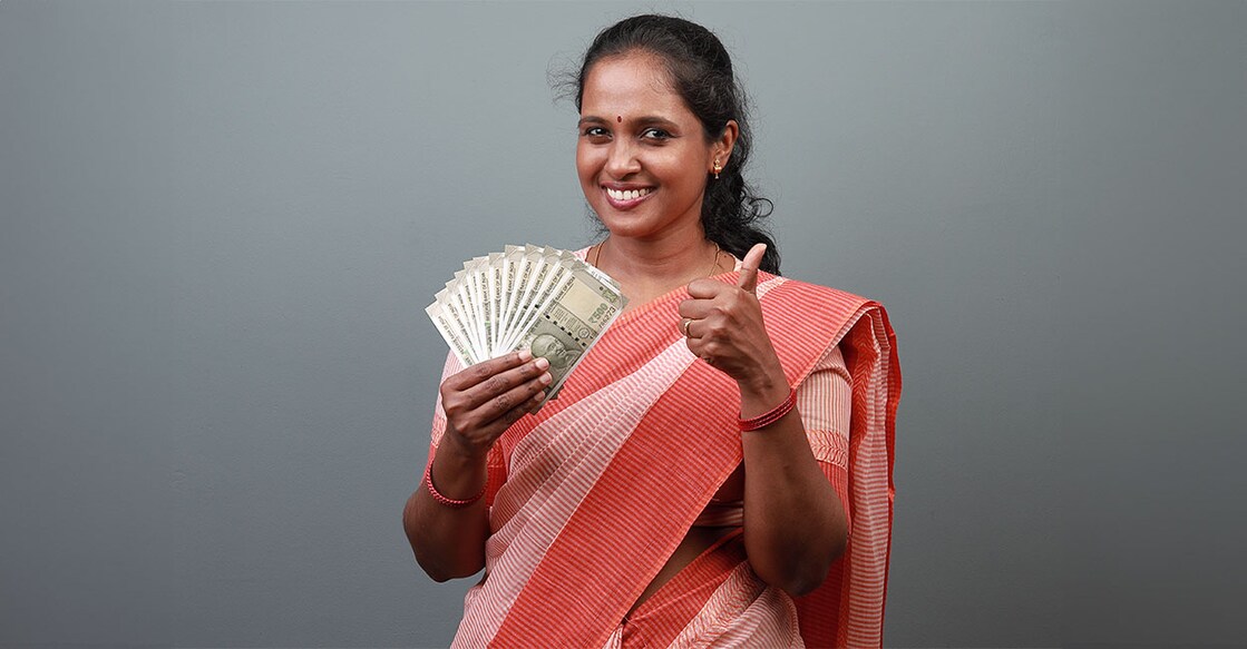 jandhan-aug28 Image : Shutterstock/AJP