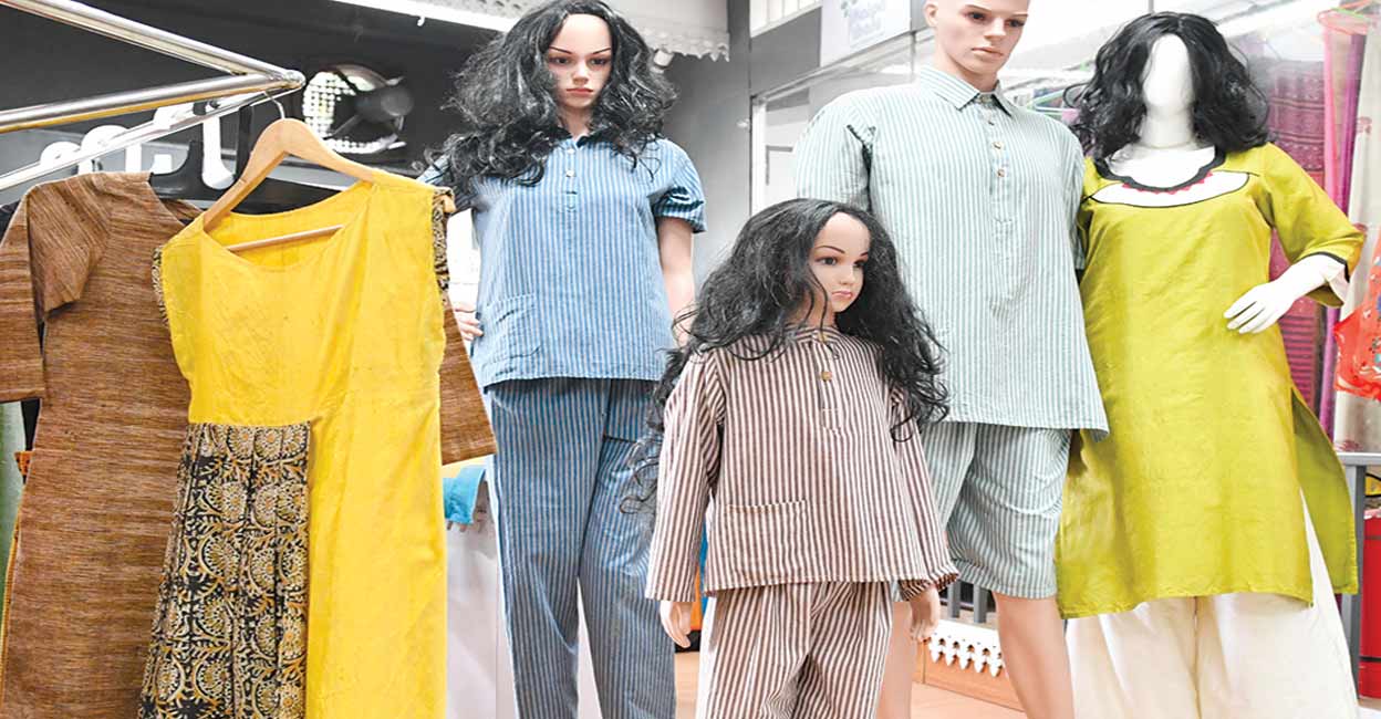 കടൽ കടന്ന് ഖാദി Khadi fabrics can be bought in Dubai Manorama News