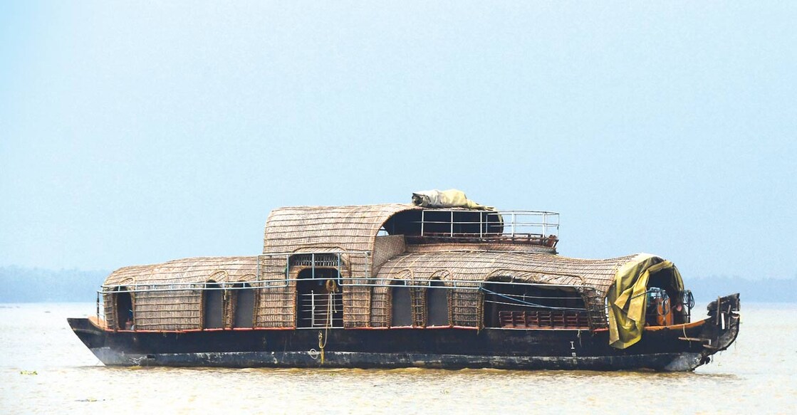 house-boat