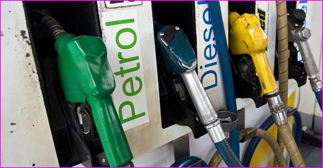 INDIA-ECONOMY-FUEL-PETROL