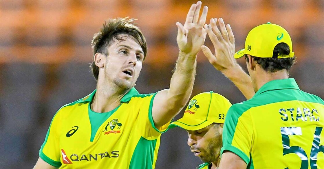 mitchell-marsh-celebration ബാറ്റിങ്ങിലും ബോളിങ്ങിലും കരിയറിലെ ഏറ്റവും മികച്ച പ്രകടനവുമായി ഓസീസിന് വിജയം സമ്മാനിച്ച മിച്ചൽ മാർഷ് (ഐസിസി ട്വീറ്റ് ചെയ്ത ചിത്രം)