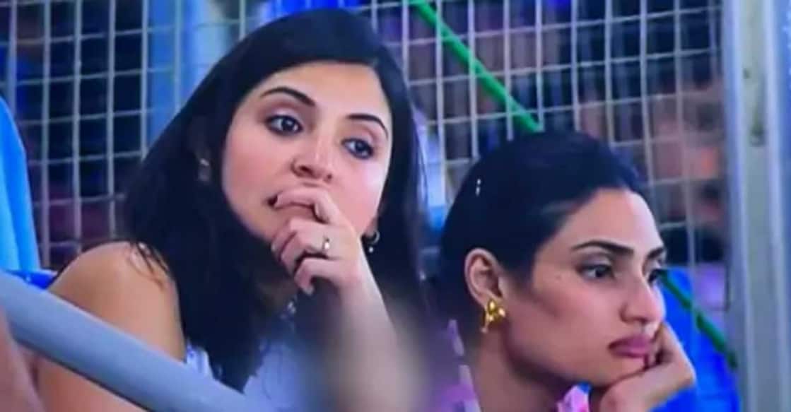 anushka-athiya അനുഷ്കയും ആതിയയും സ്റ്റേഡിയത്തിൽ ലോകകപ്പ് ഫൈനൽ മത്സരം കാണുന്നു.