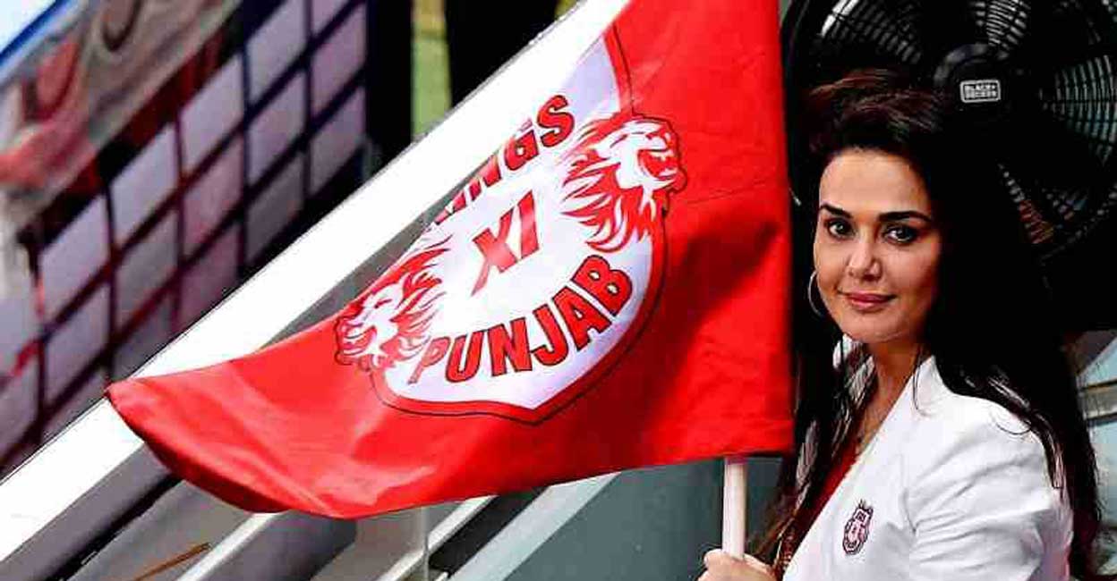 18 വർഷമായി ടീമിനൊപ്പമുണ്ട്, കപ്പില്ലാ യാത്ര തുടരും; എതിർ ടീം ആരാധകരെ വരെ വേദനിപ്പിച്ച് പഞ്ചാബിന്റെ നായികയുടെ കണ്ണീര്‍