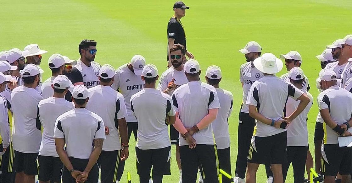 team-india-practice ഇന്ത്യൻ താരങ്ങൾ ഓസ്ട്രേലിയയിൽ പരിശീലനത്തിനിടെ (എക്സിൽ പങ്കുവച്ച ചിത്രം)