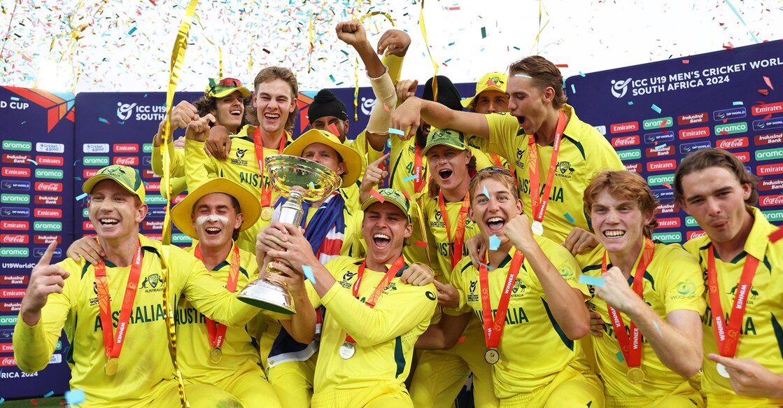 australia-winner-1248 ഓസ്ട്രേലിയൻ താരങ്ങൾ അണ്ടർ 19 ലോകകപ്പ് ട്രോഫിയുമായി. Photo: FB@ICC