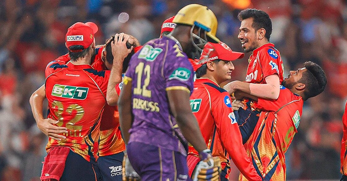 വിക്കറ്റ് നേട്ടം ആഘോഷിക്കുന്ന പഞ്ചാബ് കിങ്സ് താരങ്ങൾ (പഞ്ചാബ് കിങ്സ് പങ്കുവച്ച ചിത്രം)