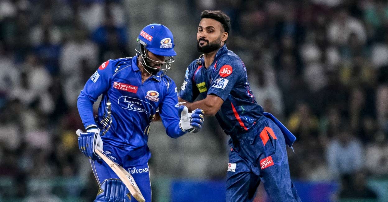 തിലക് വർമയ്ക്കു പകരക്കാരൻ സാന്റ്നറോ? സാമാന്യ യുക്തിക്കു നിരക്കാത്ത കാര്യം: മുംബൈയ്ക്ക് രൂക്ഷവിമർശനം