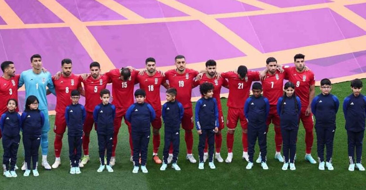 Iranian players without singing the national anthem;  Solidarity with the protesters