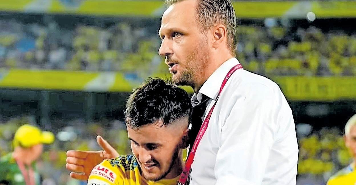 Kerala Blasters Overcoming Absence of Playmaker Adrian Luna: Coach Ivan Vukomanovic’s Strategy and Defensive Strength