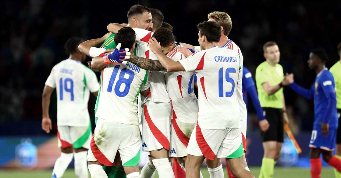 italy-win-celebration യുവേഫ നേഷൻസ് ലീഗിൽ ഫ്രാൻസിനെ തോൽപ്പിച്ച ഇറ്റാലിയൻ താരങ്ങളുടെ ആഹ്ലാദം (Photo by Franck FIFE / AFP)