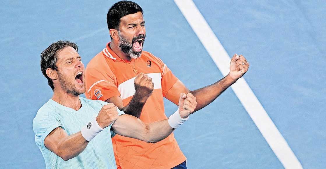 TENNIS-AUS-OPEN ഓസ്ട്രേലിയൻ ഓപ്പൺ പുരുഷ ഡബിൾസ് കിരീടം നേടിയ മാത്യു എബ്ഡന്റെയും
(ഇടത്) രോഹൻ ബൊപ്പണ്ണയുടെയും വിജയാഹ്ലാദം.