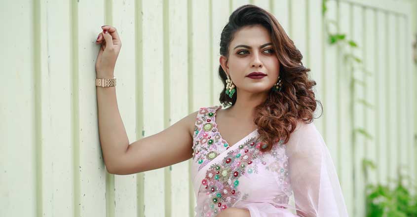 actress-anusree-latest-photo-shoot actress-anusree-latest-photo-shoot