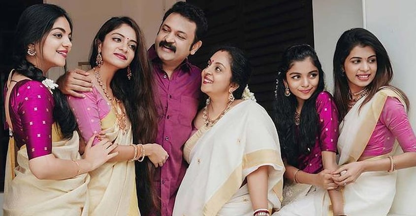 krishna-kumar-family-3 krishna-kumar-family-3