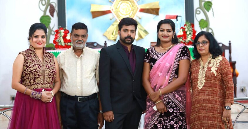 subi-suresh-7 subi-suresh-7