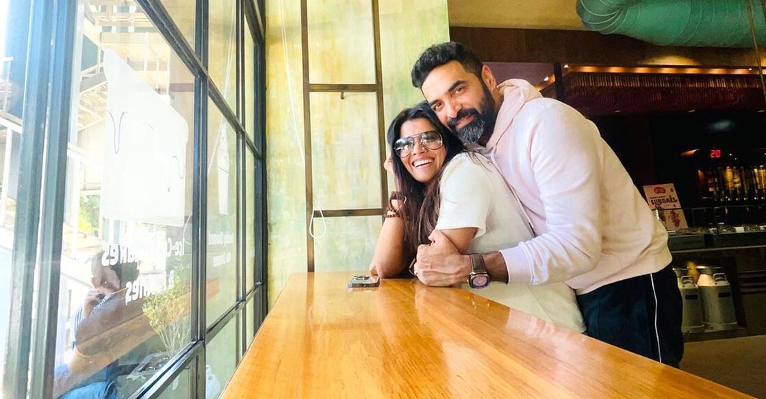 gopi-sundar-shared-a-new-pic-with-amrutha-suresh Image Credits: Instagram/gopisundar__official