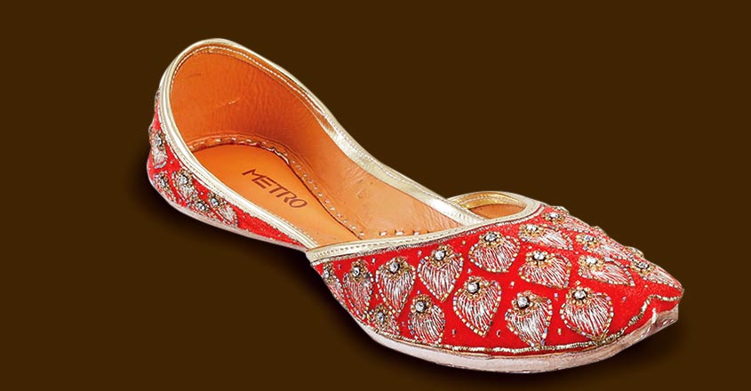 METRO-MAROON-ETHNIC-MOJARIS METRO-MAROON-ETHNIC-MOJARIS