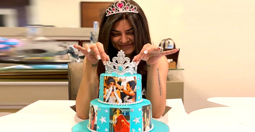 sushmita-sen sushmita-sen