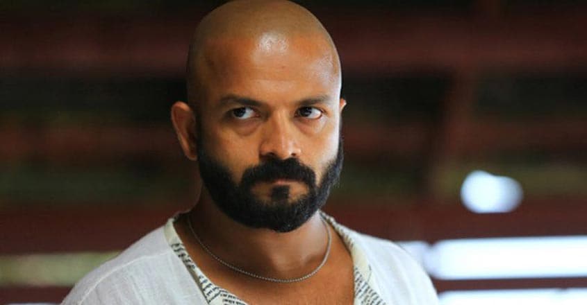 jayasurya-in-pretham jayasurya-in-pretham