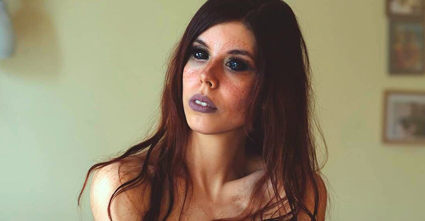 polish-model-eye-tattoo-2 polish-model-eye-tattoo-2
