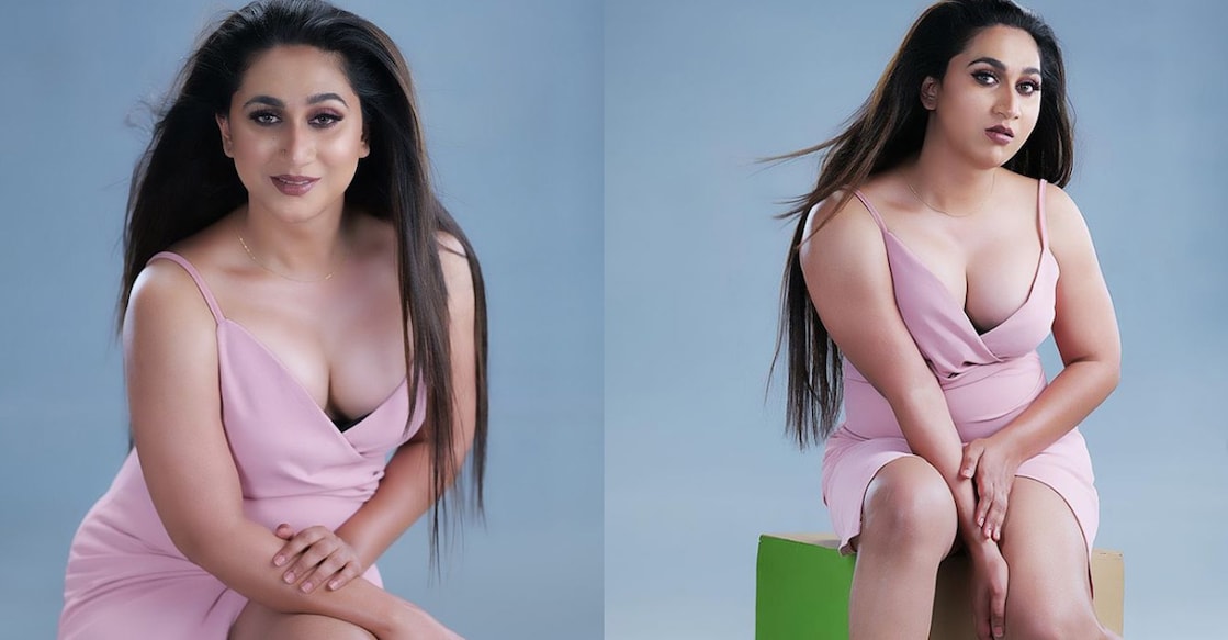 actress-anjali-ameer-glamorous-photoshoot-goes-viral actress-anjali-ameer-glamorous-photoshoot-goes-viral