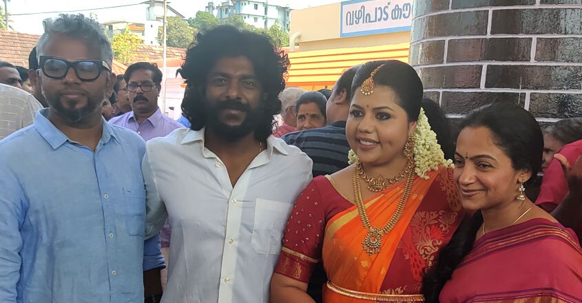 sneha-sreekumar-wedding-2 sneha-sreekumar-wedding-2