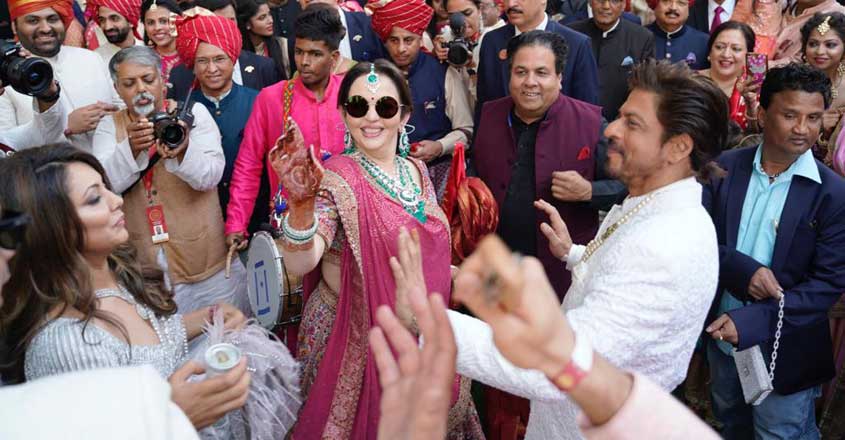 nitha-ambani-sharukh nitha-ambani-sharukh