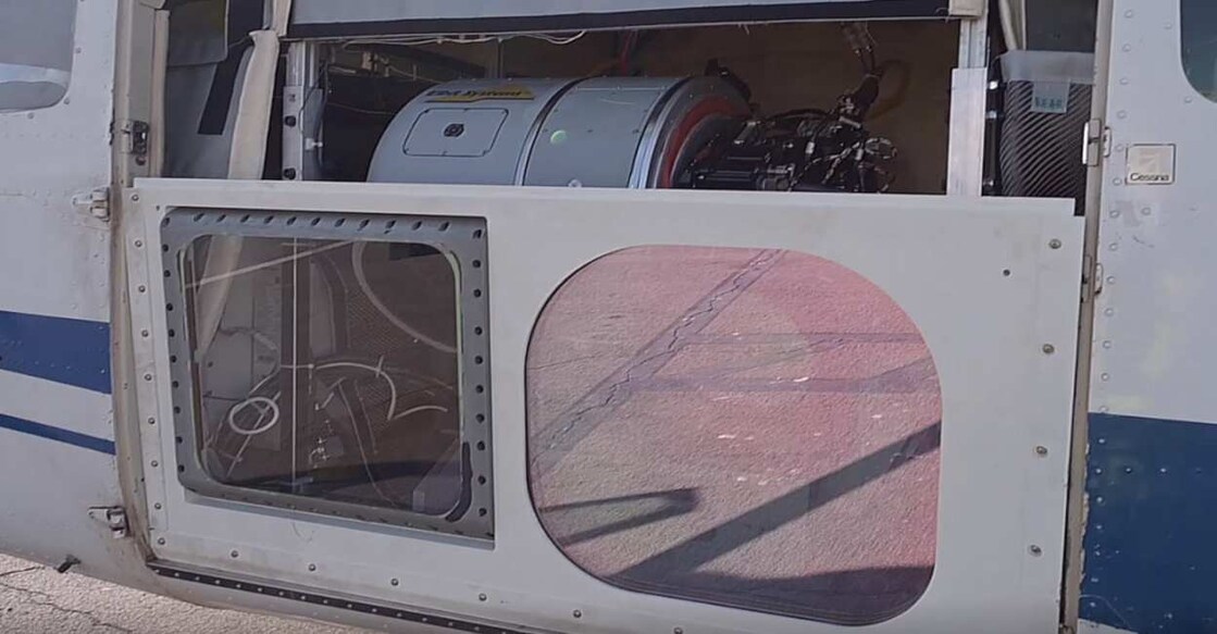 laser-weapon laser-weapon
