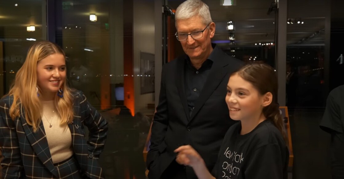 tim-cook Photo: youtube/Brian Tong