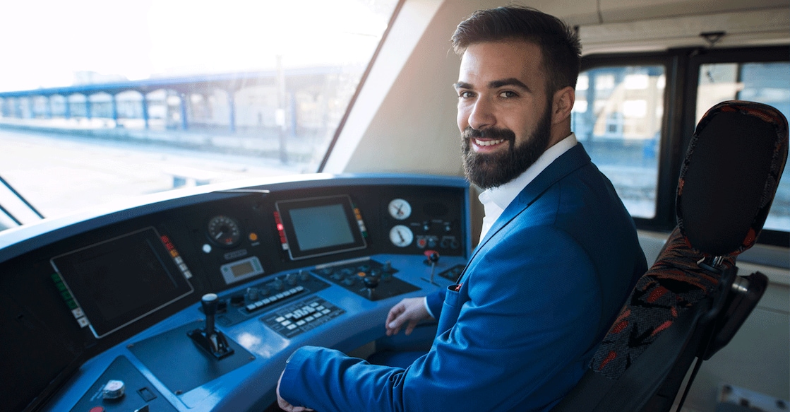 loco-pilot-gif loco-pilot-gif