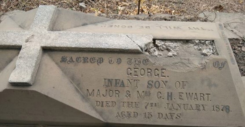 1.-Grave-of-a-child-of-13-days-of-age.. 1.-Grave-of-a-child-of-13-days-of-age..