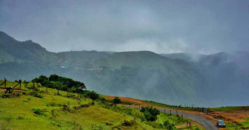 vagamon-hilltop1 vagamon-hilltop1