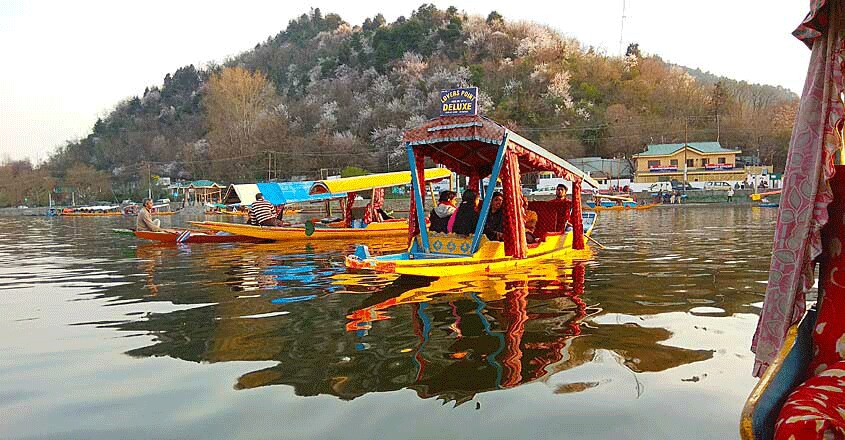 1dal-lake-2 1dal-lake-2