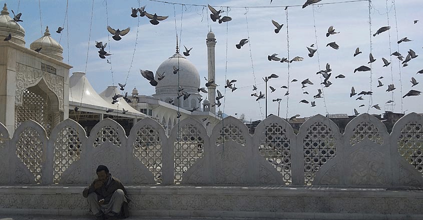 2hasrat-bal-masjid 2hasrat-bal-masjid
