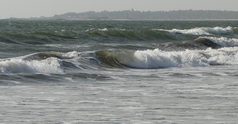 tarkarli-beach1 tarkarli-beach1