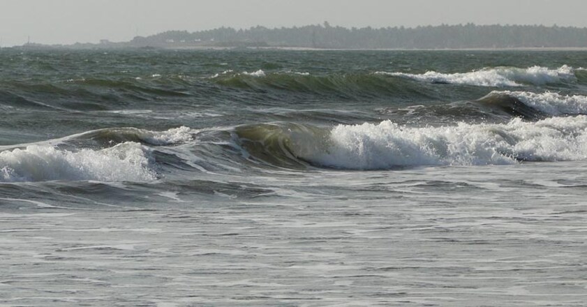 tarkarli-beach1 tarkarli-beach1