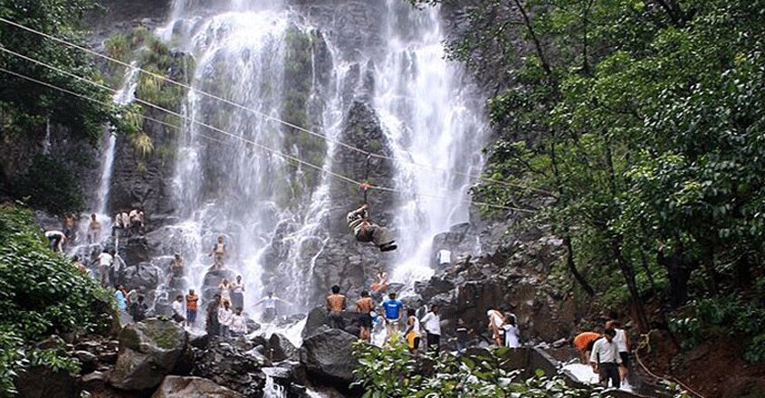 Amboli-waterfall Amboli-waterfall