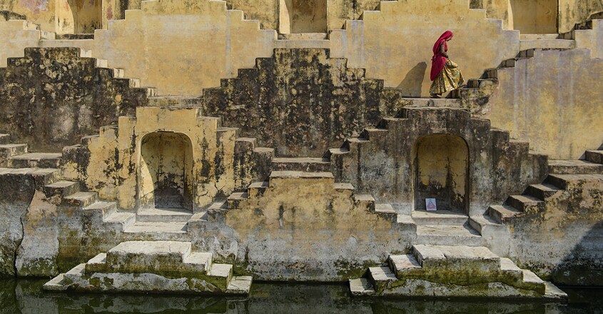 stepwell stepwell
