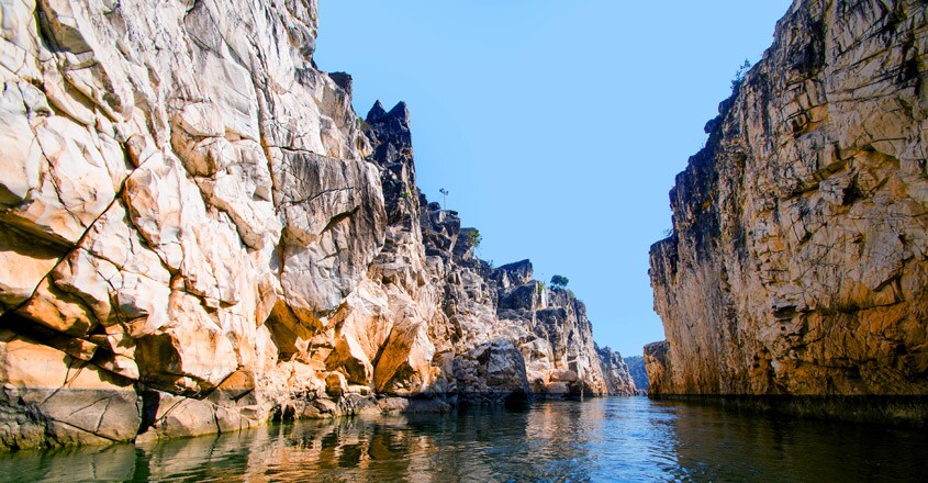 Bhedaghat-Marble-Rocks Bhedaghat-Marble-Rocks