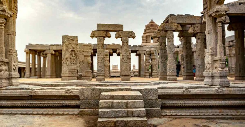 Lepakshi-temple1 Lepakshi-temple1